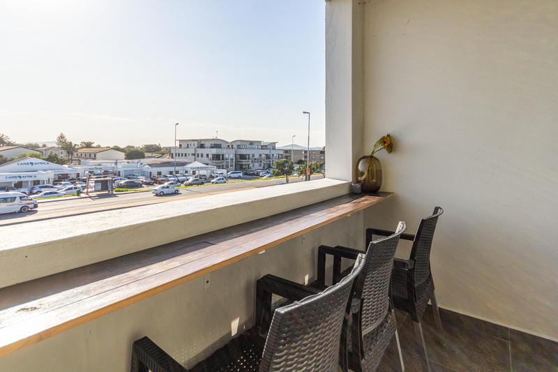 To Let 1 Bedroom Property for Rent in Waves Edge Western Cape